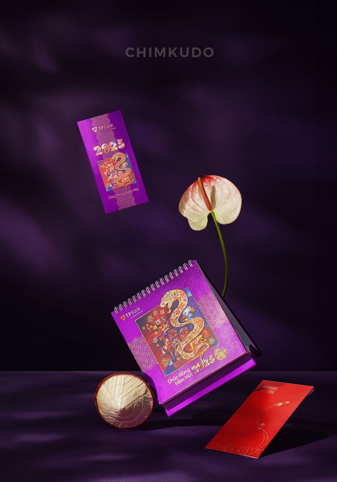 Bank Lunar New Year Calendar luxury high-end