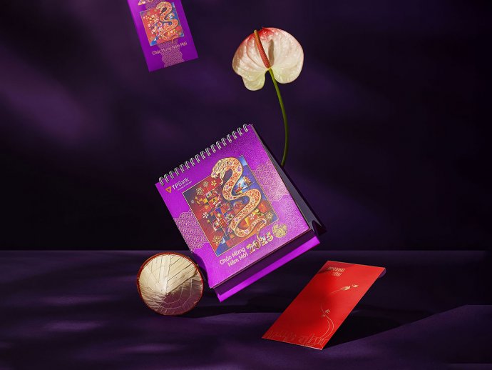 Bank Lunar New Year Calendar luxury high-end