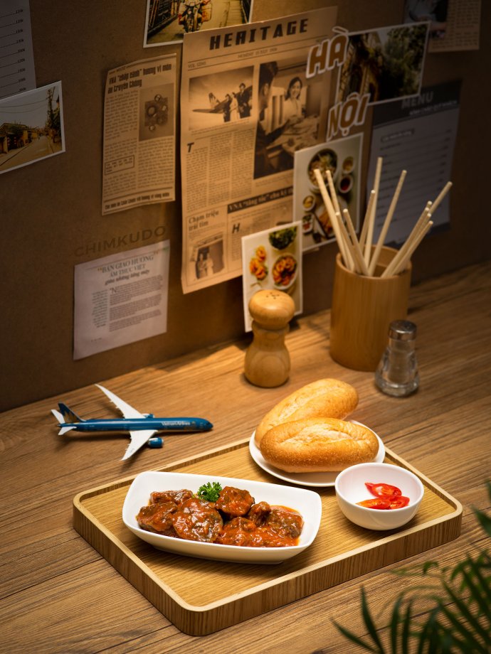 Street food onboard Vietnam Airlines Sky team Korean Japan food