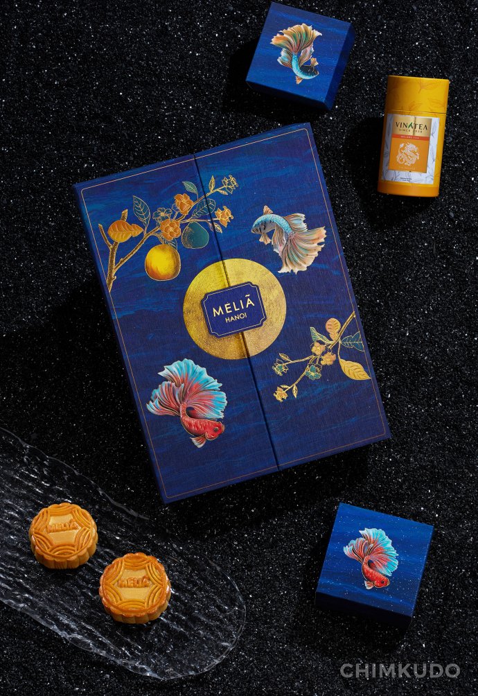melia mooncake night luxyry elegant