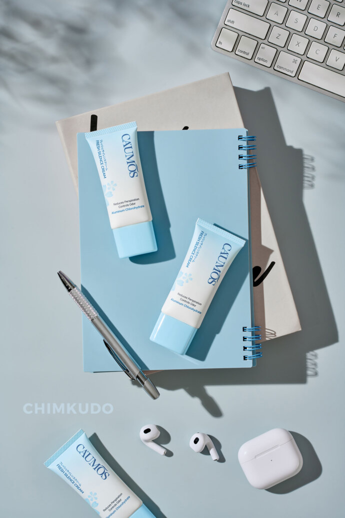 minimal cosmetic japan life style office